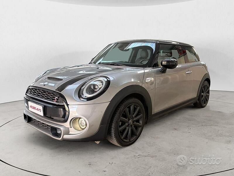 Usata Mini Cooper S Hype 192 CV (141 kW) 2019 Grigio Utilitaria
