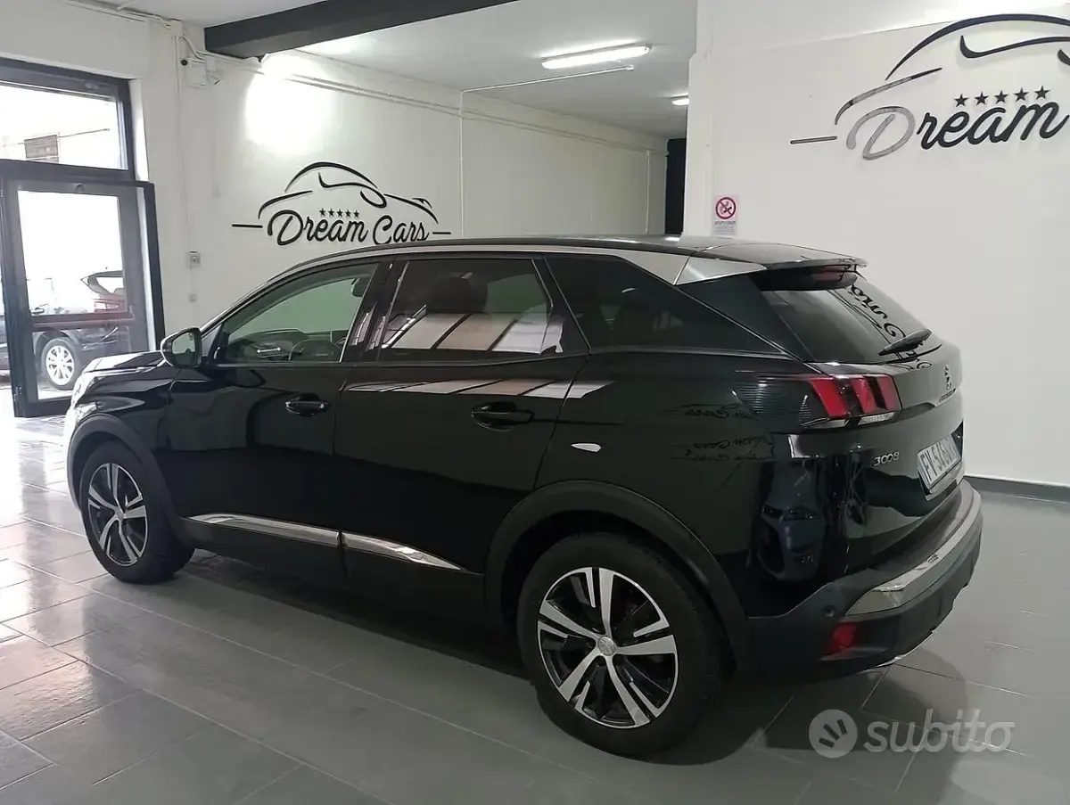 Usata Peugeot 3008 Allure 131 CV (96 kW) 2020 Nero SUV