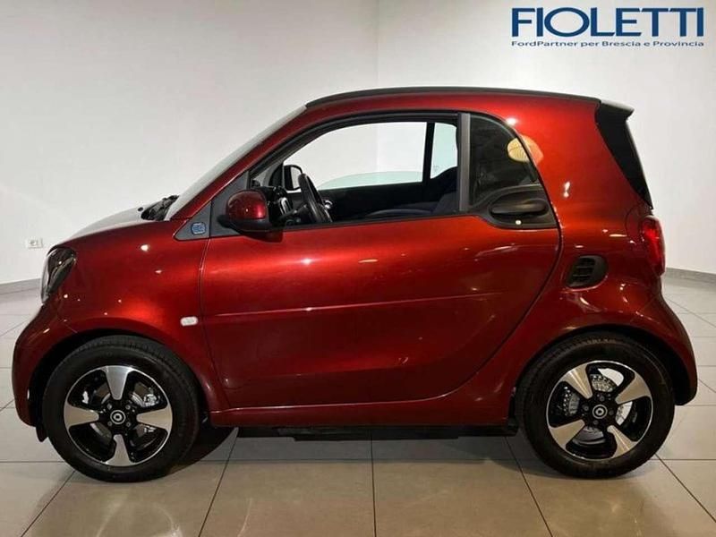 Usata Smart ForTwo Electric Drive Passion 41 kW (56 CV) 2021 Grigio Utilitaria