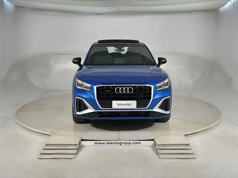 Usata Audi Q2 Advanced 190 CV (139 kW) 2024 Blu SUV