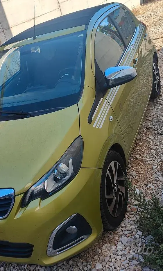 Usata Peugeot 108 Active Top 72 CV (52 kW) 2020 Berlina