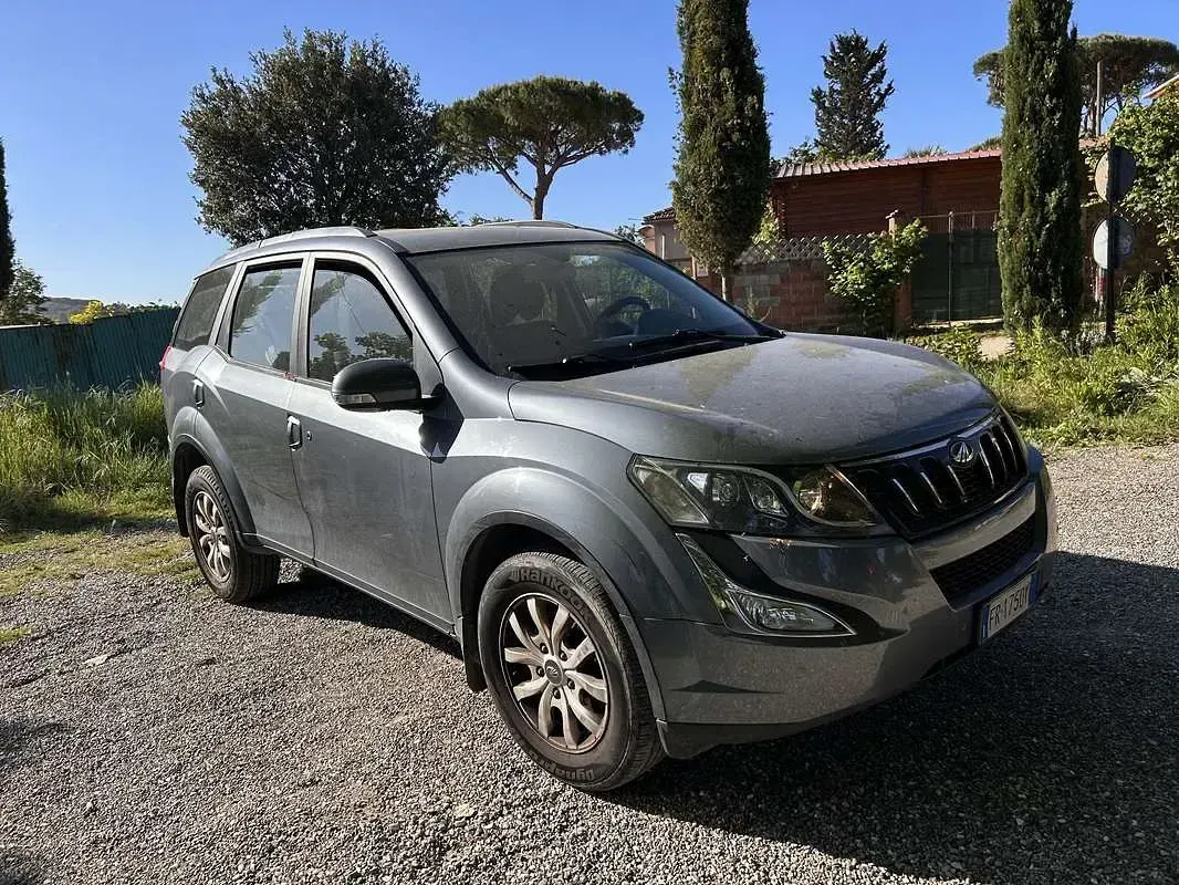 Usata Mahindra XUV500 140 CV (102 kW) 2018 SUV