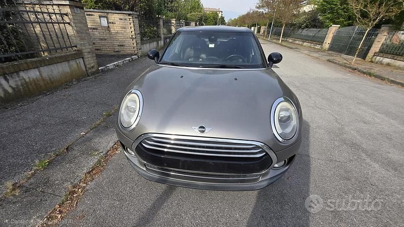 Usata Mini Cooper D 2017 Grigio Utilitaria