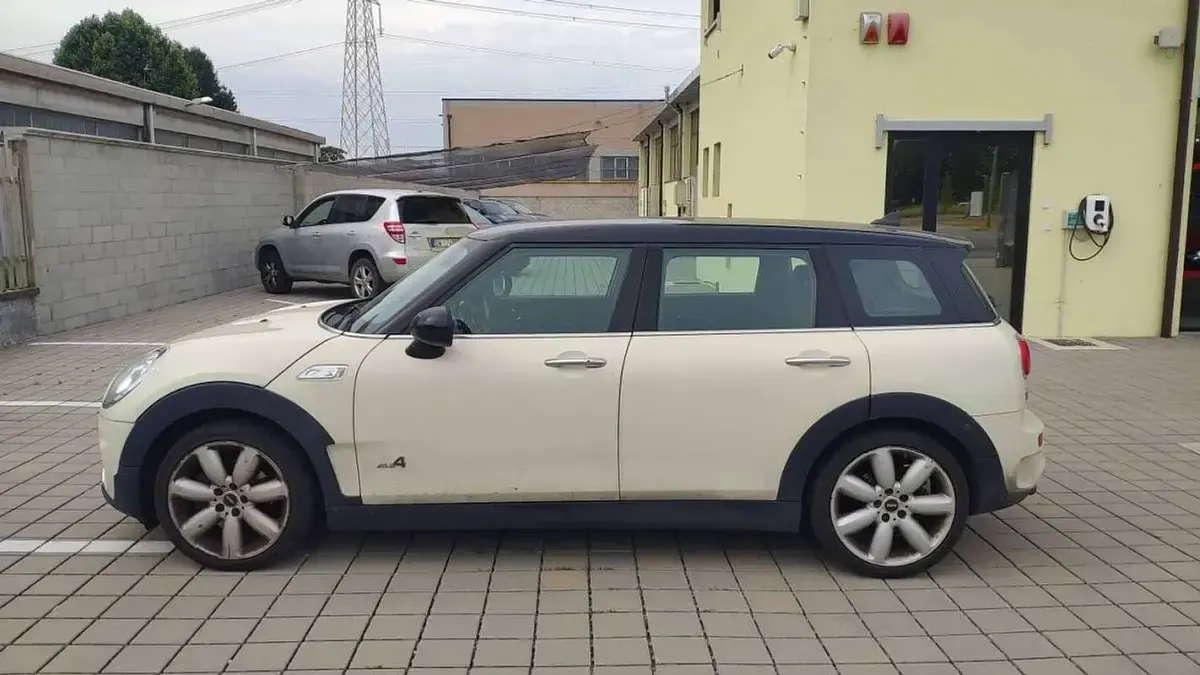 Usata Mini Cooper D Clubman Hype 190 CV (139 kW) 2016 Beige Station wagon