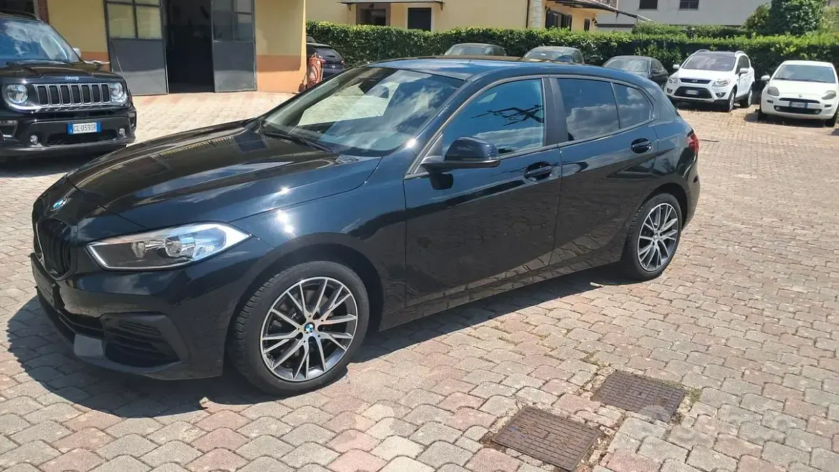 Usata BMW 116 Advantage 109 CV (80 kW) 2023 Nero Utilitaria