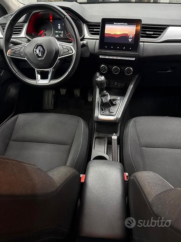 Usata Renault Captur Intens 95 CV (69 kW) 2021 Grigio SUV