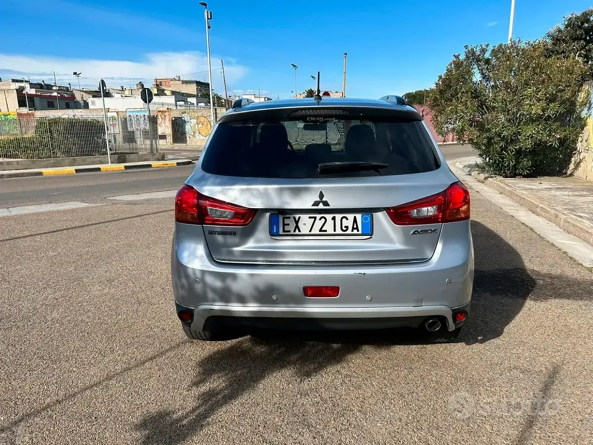 Usata Mitsubishi ASX 116 CV (85 kW) 2014 Grigio SUV