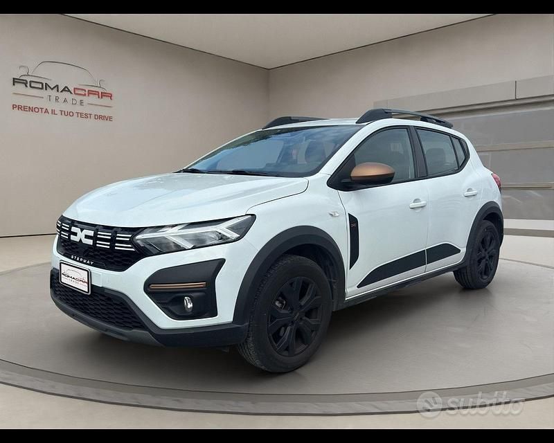 Usata Dacia Sandero Extreme 101 CV (74 kW) 2024 Bianco SUV