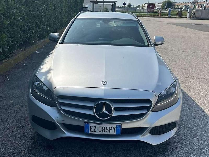 Usata Mercedes C180 AMG Edition 1 116 CV (85 kW) 2015 Grigio Station wagon