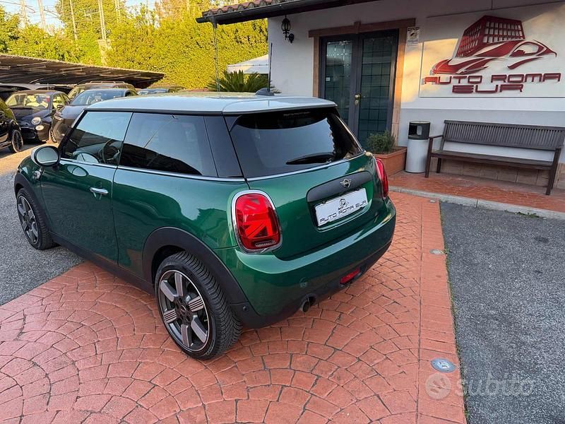Usata Mini ONE 102 CV (75 kW) 2020 Verde Utilitaria