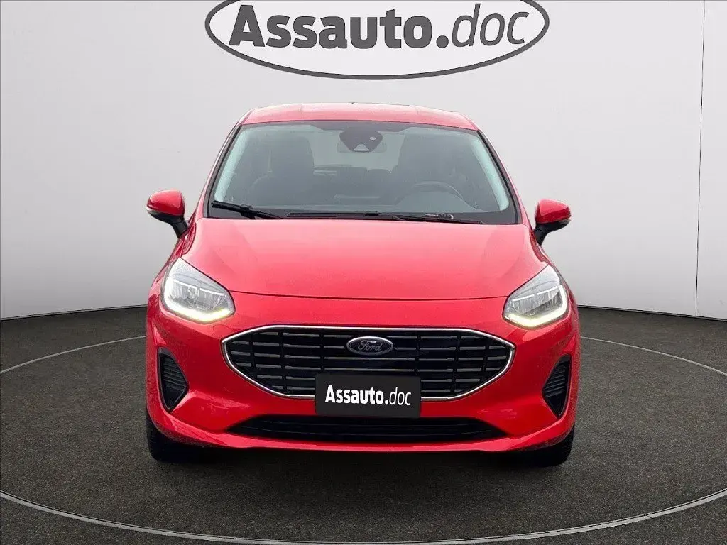 Usata Ford Fiesta Titanium 75 CV (55 kW) 2023 Rosso Utilitaria