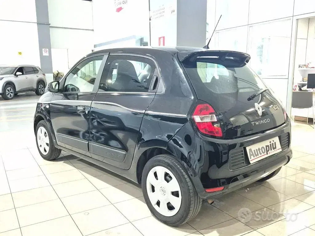 Usata Renault Twingo Life 69 CV (50 kW) 2016 Nero Utilitaria