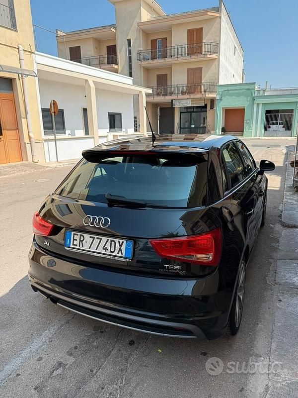 Usata Audi A1 86 CV (63 kW) 2013 Nero Utilitaria