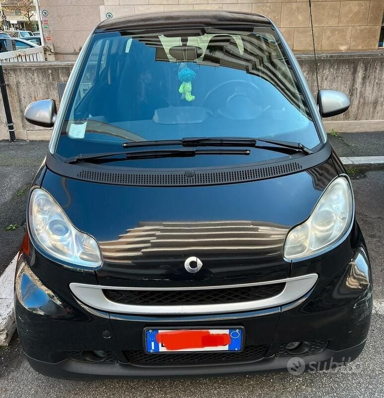 Nero Usata 2011 Smart ForTwo Coupé Pulse Coupé | 8000 € (Molto cara) - Immagine 1/4
