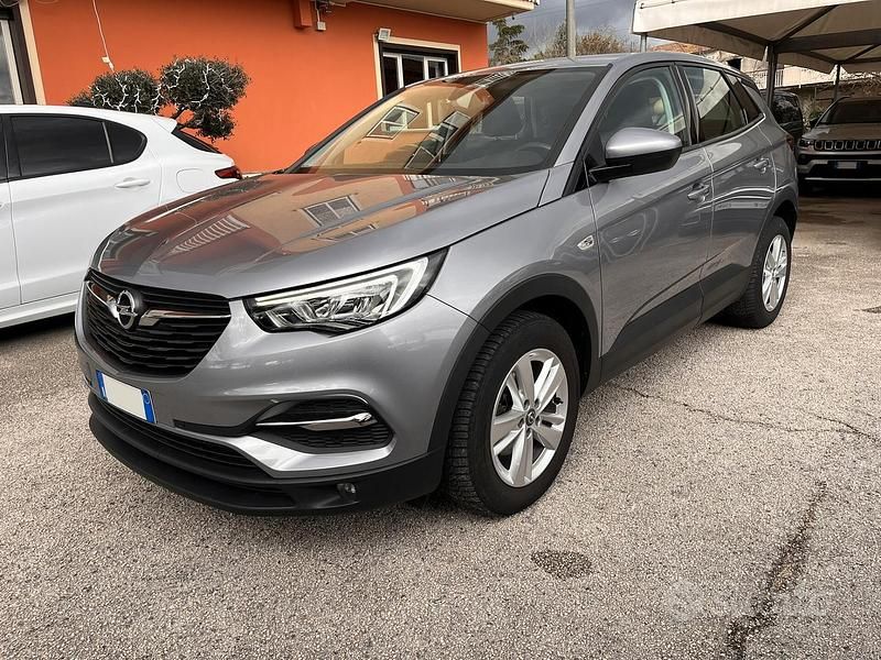 Usata Opel Grandland X Business 131 CV (96 kW) 2021 Grigio SUV