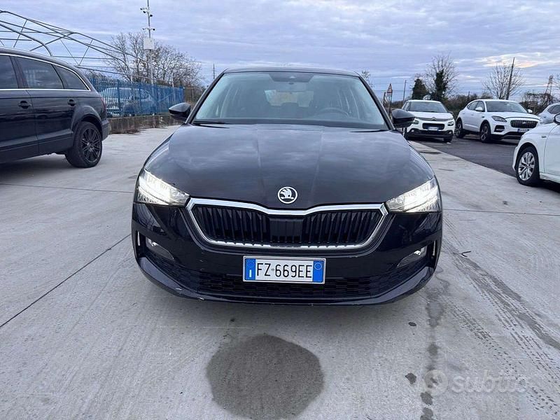 Usata Skoda Scala Ambition 116 CV (85 kW) 2020 Nero Utilitaria