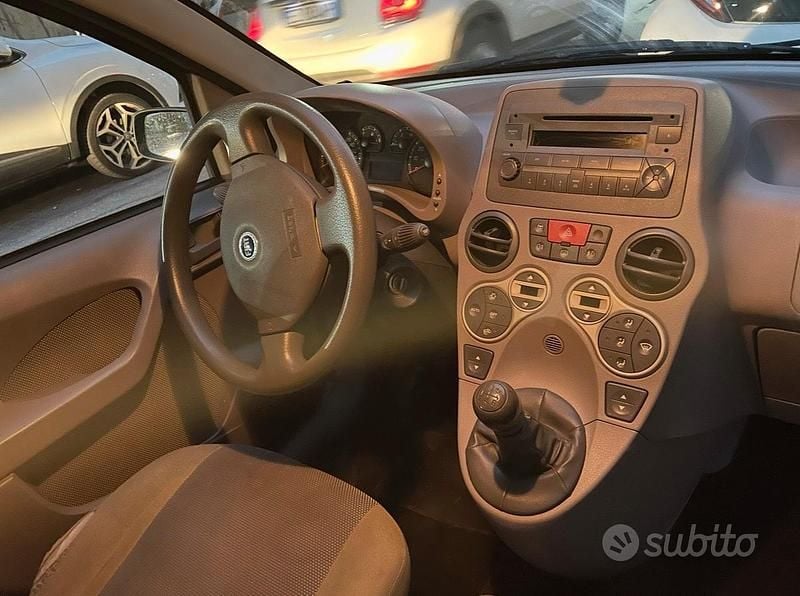 Usata Fiat Panda 70 CV (51 kW) 2006 Berlina
