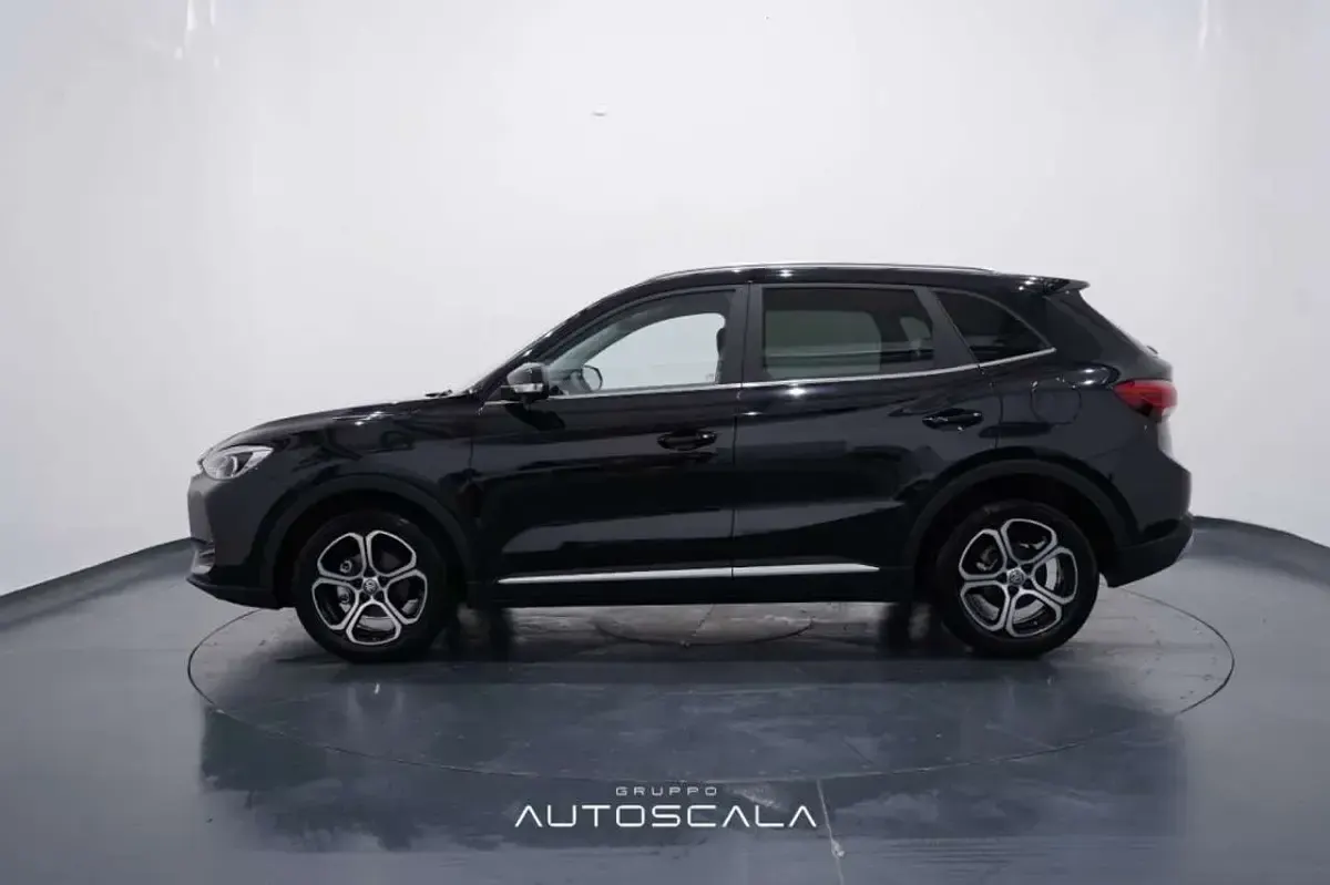 Nuova MG ZS Comfort 116 CV (85 kW) 2026 Pebble black SUV