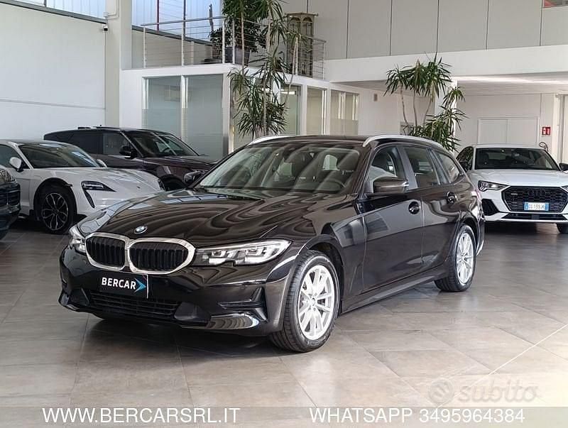 Nero Usata 2021 BMW 320e Advantage Station wagon | 24.600 € (Buon prezzo) - Immagine 1/4