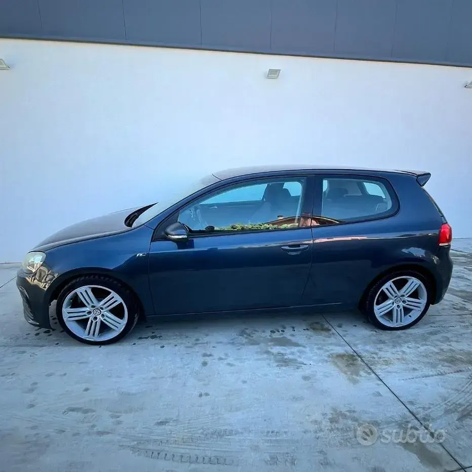 Usata VW Golf VI Comfortline 140 CV (102 kW) 2009 Blu Utilitaria