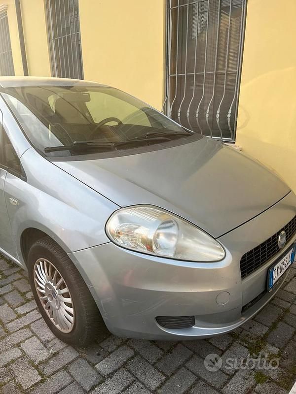 Usata Fiat Grande Punto 2006 Grigio Utilitaria