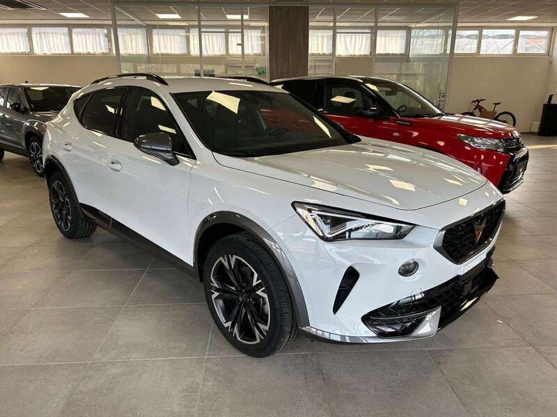 Bianco Usata 2024 Cupra Formentor SUV | 31.000 € (Buon prezzo) - Immagine 1/4