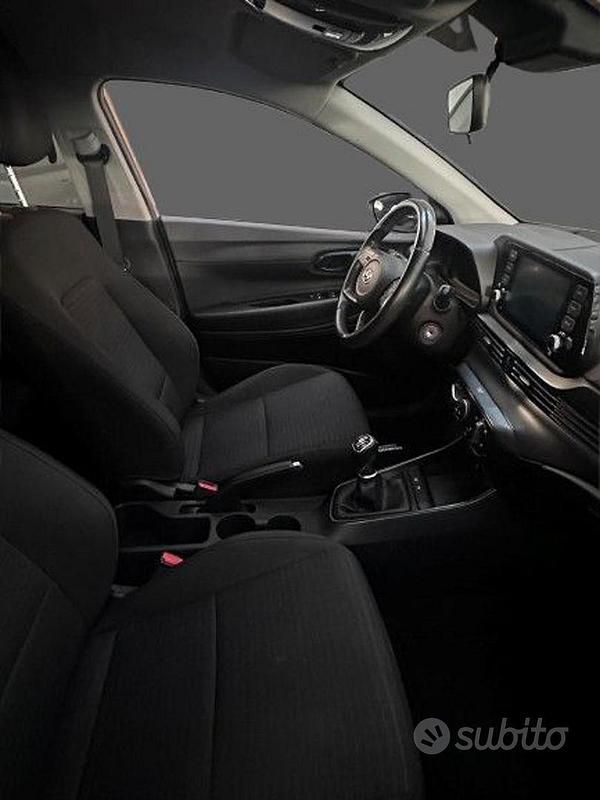 Usata Hyundai i20 101 CV (74 kW) 2021 Grigio Berlina