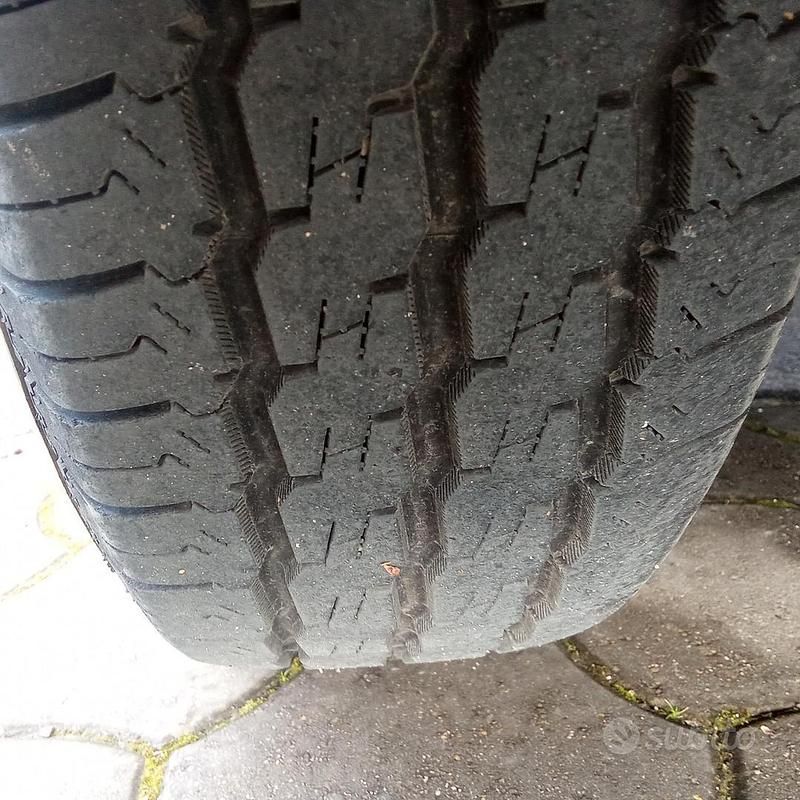 Usata Nissan NV200 110 CV (80 kW) 2012 Grigio Monovolume