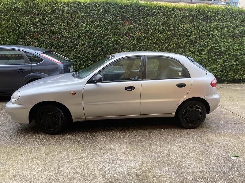 Usata Chevrolet Lanos 1997 Grigio Berlina