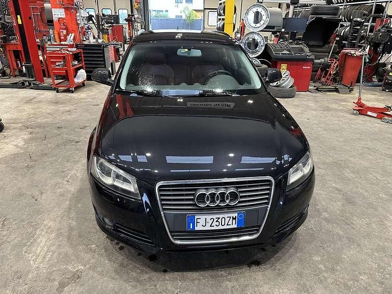 Usata Audi A3 Ambiente 170 CV (125 kW) 2010 Utilitaria