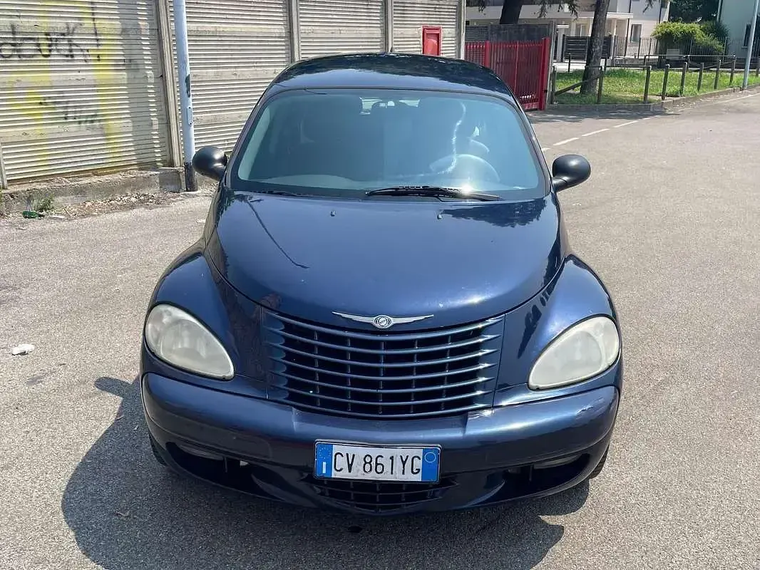 Usata Chrysler PT Cruiser Touring 121 CV (88 kW) 2005 Blu/azzurro Berlina
