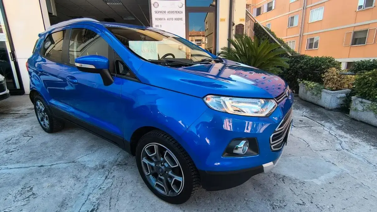 Usata Ford Ecosport Titanium 111 CV (81 kW) 2017 Blu SUV