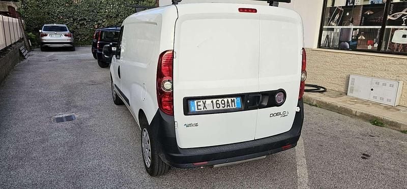 Usata Fiat Doblò Dynamic 120 CV (88 kW) 2014 Monovolume