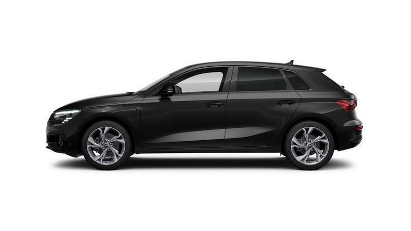 Usato 2024 Audi A3 e-tron 1.4 El_Hybrid 203 CV (46.300 €)