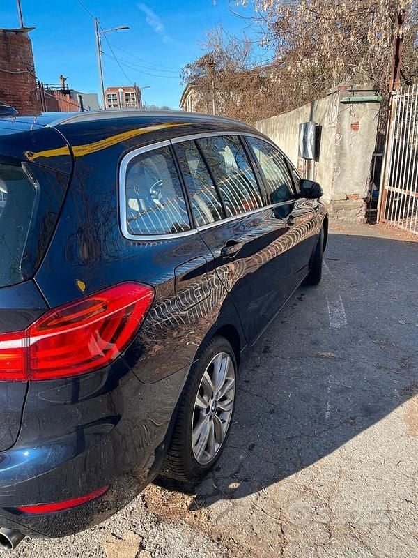 Usata BMW 220 Gran Tourer Luxury Line 190 CV (139 kW) 2017 Blu Monovolume