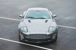 Usata Aston Martin Vanquish 460 CV (338 kW) 2003 Grigio Coupé