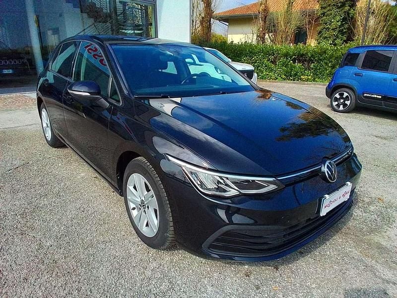 Usata VW Golf VII Life 150 CV (110 kW) 2020 Nero Berlina