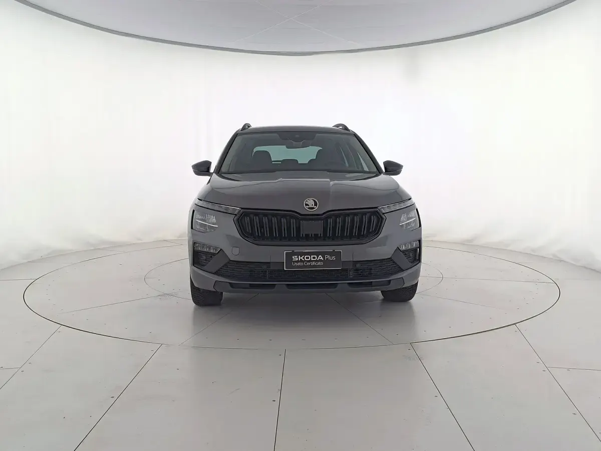 Usata Skoda Kamiq 116 CV (85 kW) 2025 Grigio graphite metallizzato SUV