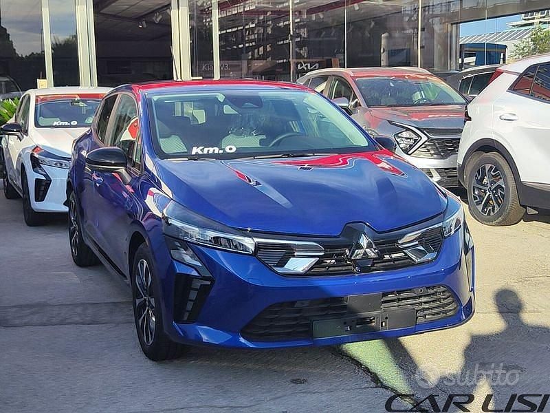 Nuova Mitsubishi Colt Invite 67 CV (49 kW) 2025 Berlina