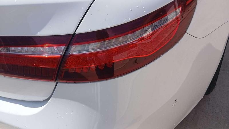 Usata Mercedes E220 Premium Plus 194 CV (142 kW) 2017 Bianco Coupé