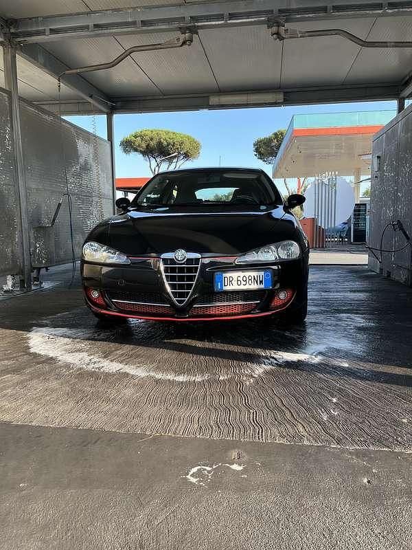 Usata Alfa Romeo 147 105 CV (77 kW) 2005 Utilitaria