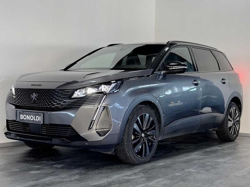 Grigio Usata 2022 Peugeot 5008 GT SUV | 26.900 € (Molto cara) - Immagine 1/4