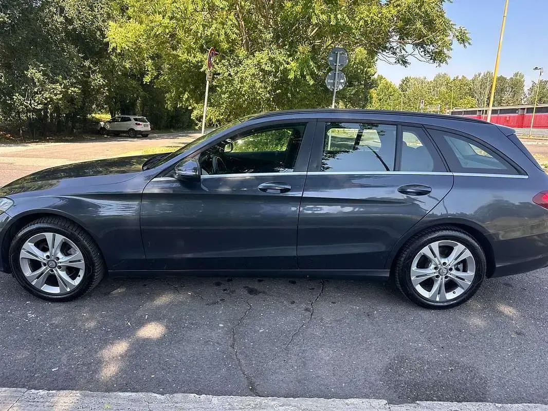 Usata Mercedes C200 Premium 136 CV (100 kW) 2016 Grigio Station wagon