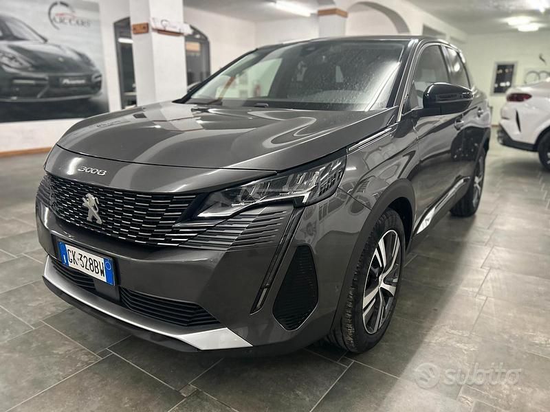 Usata Peugeot 3008 Allure 131 CV (96 kW) 2022 Grigio SUV