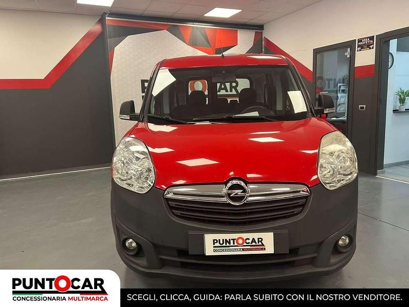 Occasion Opel Combo Cosmo 95 ch (69 kW) 2018 Rouge Monospace