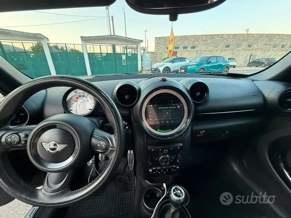 Usata Mini One D 90 CV (66 kW) 2014 Nero Utilitaria