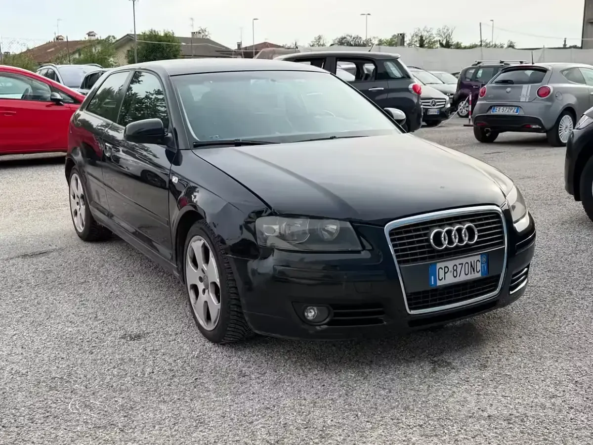 Usata Audi A3 Ambiente 140 CV (102 kW) 2004 Nero Utilitaria