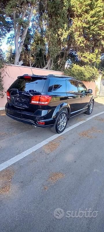 Usata Fiat Freemont 140 CV (102 kW) 2015 Nero SUV