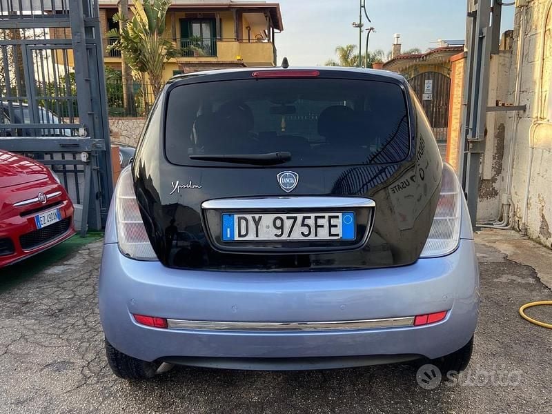 Usata Lancia Ypsilon 77 CV (56 kW) 2009 Blu Utilitaria