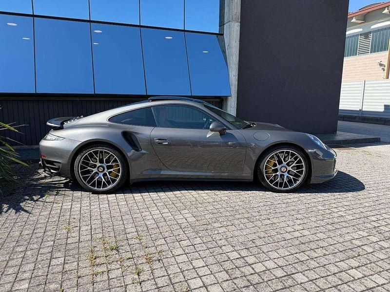 Usata Porsche 991 560 CV (411 kW) 2014 Grigio Coupé